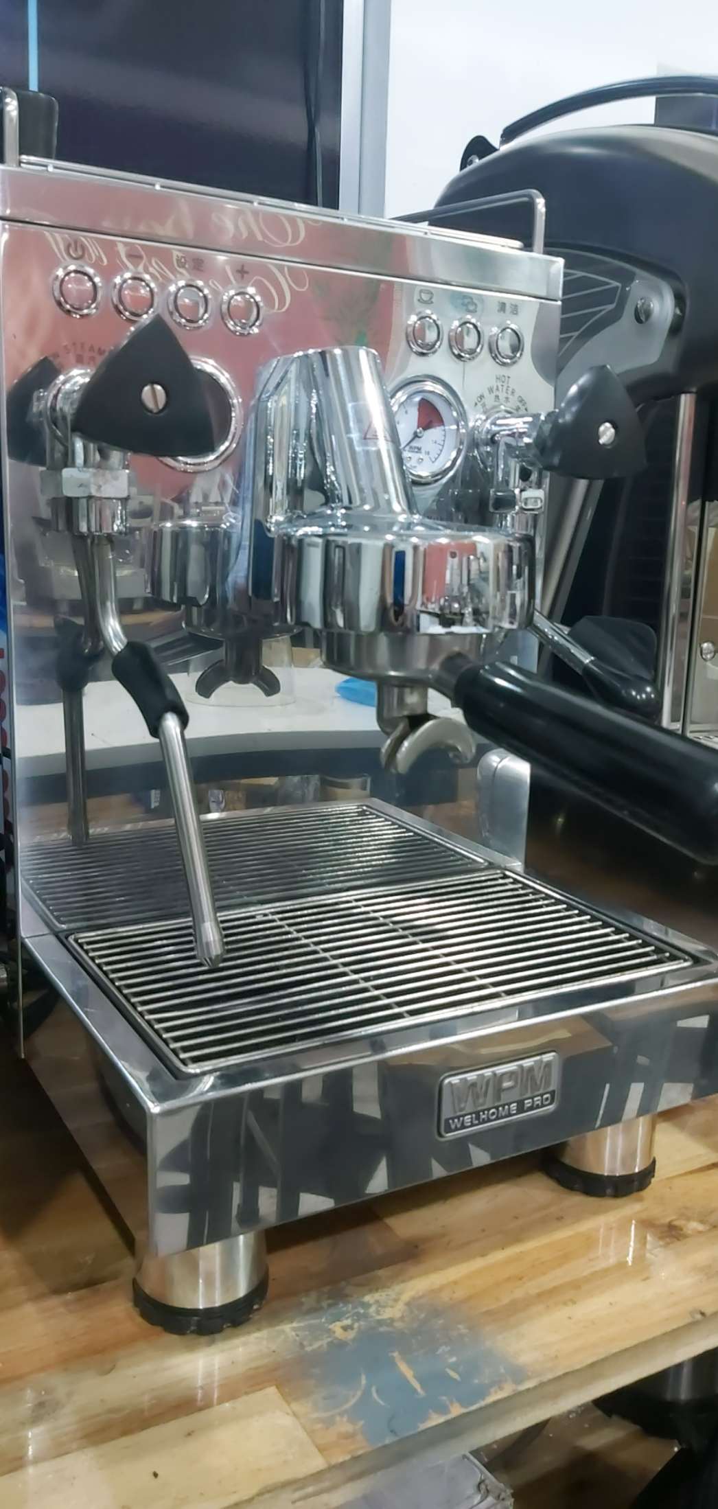 Máy pha cafe espresso Welhome KD 310 thanh lý